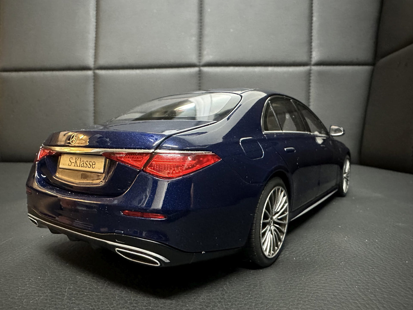 Mercedes Benz S Klasse W223 blue 1:18 NOREV B66960642 Мерцедес Бенц С Класа син