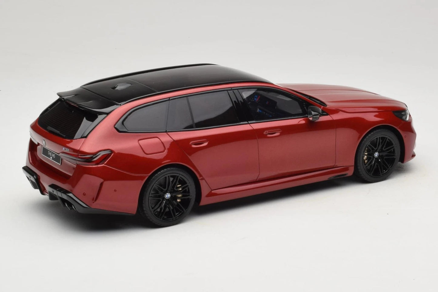 Bmw M5 G99 2025 red Limited 1:18 GT Spirit GT964 Бмв М5 Г99 Лимитирана червен