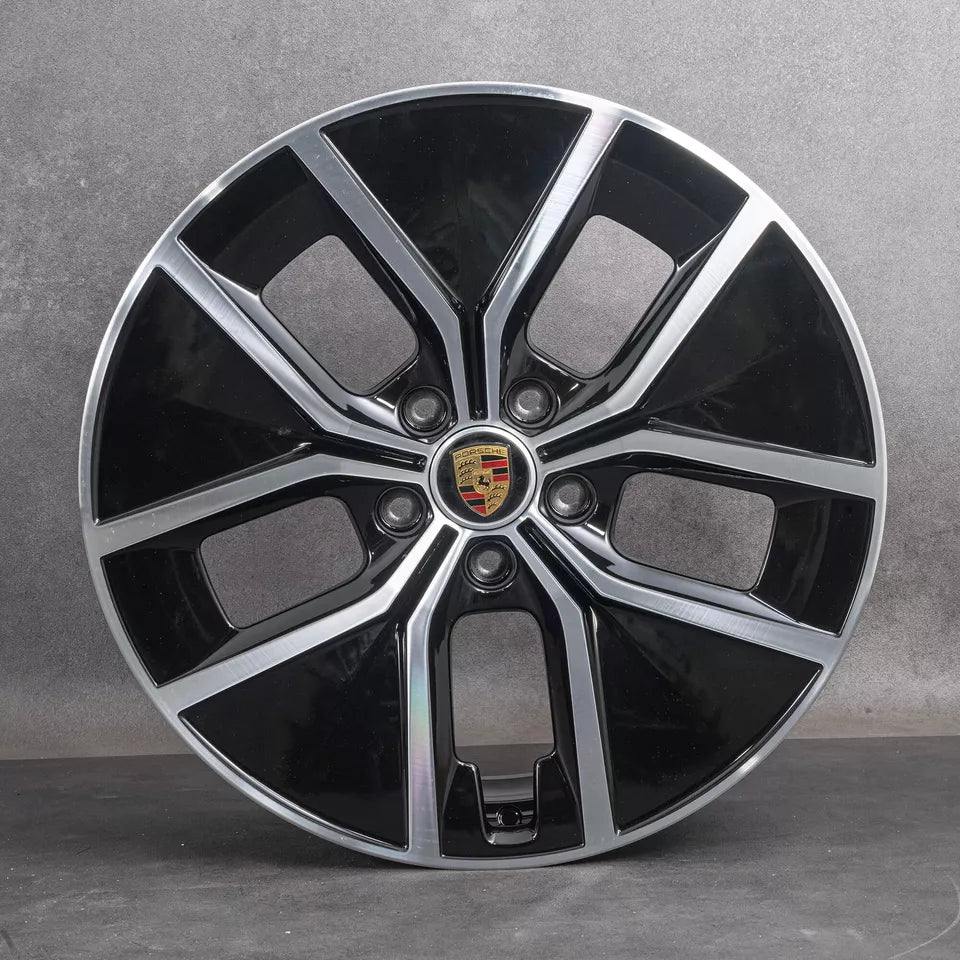 Нови Оригинал Porsche Taycan 2 Facelift 21 Zoll Алуминиеви джанти Порше Тайкан 21 цола
