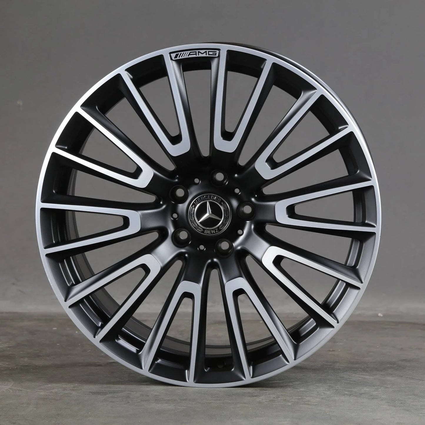 Нови Оригинални Mercedes G63 AMG G Klasse W463 W465 22 Zoll Мерцедес Г Класа AMG Алуминиеви джанти 22 цола A4654011000