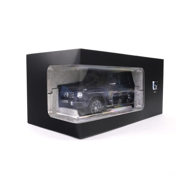 Mercedes Benz G Klasse W465 blue 1:18 NOREV B66960663 Мерцедес Бенц Г Класа син отваряем