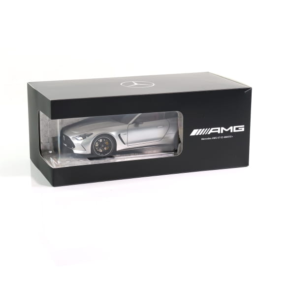Mercedes Benz AMG GT63 C192 silber 1:18 NOREV B66960583 Мерцедес Бенц АМГ ГТ63 сив отваряем