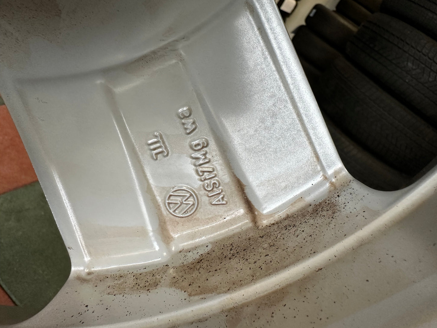 Оригинал VW Volkswagen Transporter T5 T6 17 Zoll Фолксваген Транспортер Т5 Т6 17 цола Алуминиеви джанти зимен комплект зимни гуми