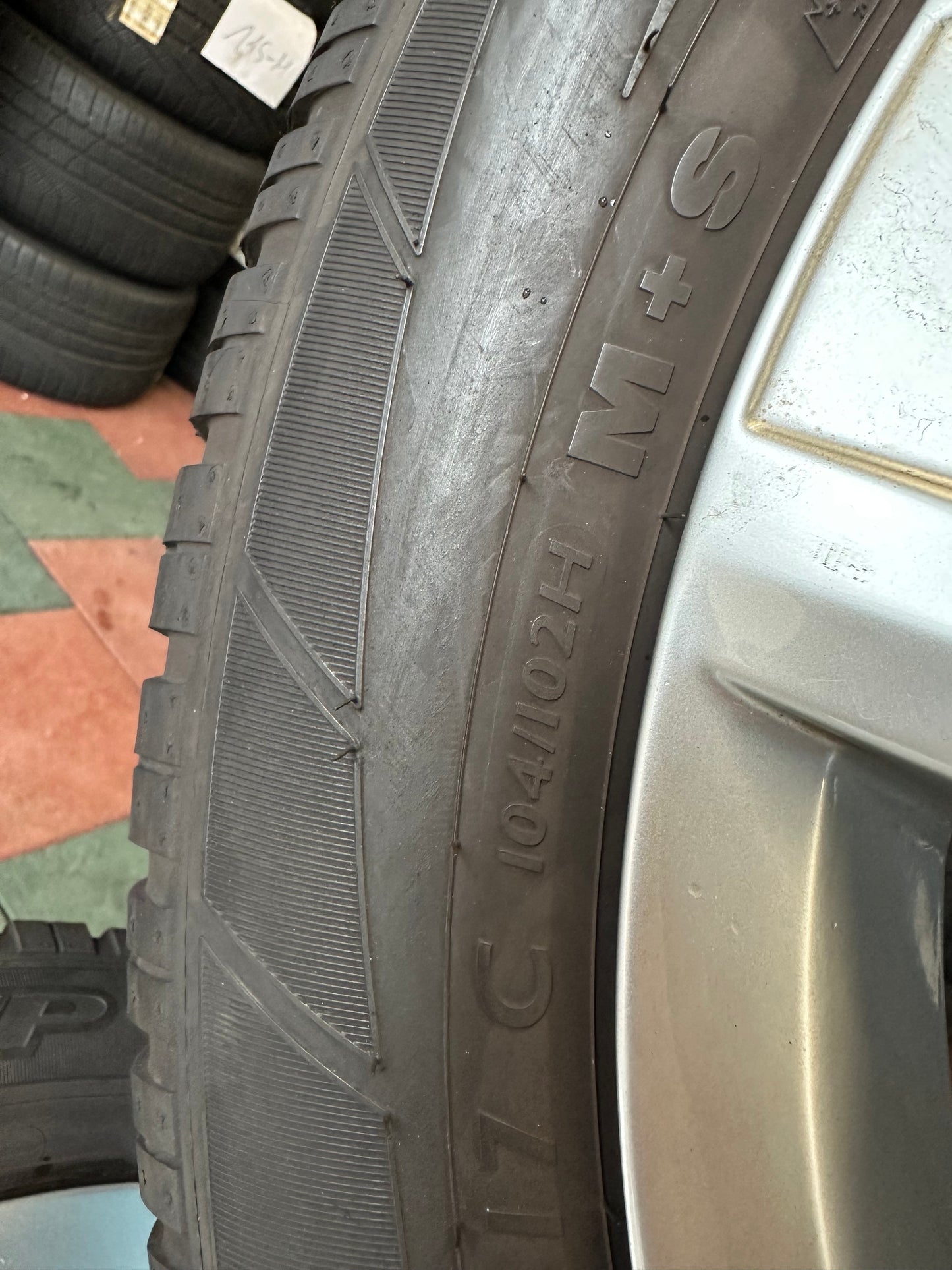 Оригинал VW Volkswagen Transporter T5 T6 17 Zoll Фолксваген Транспортер Т5 Т6 17 цола Алуминиеви джанти зимен комплект зимни гуми