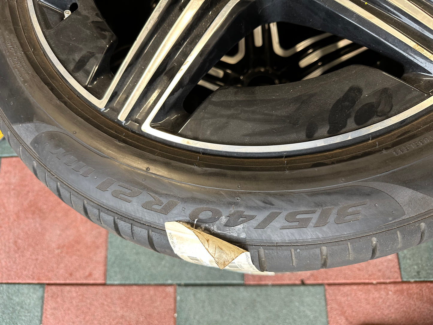 Оригинал Mercedes GLE V167 C167 AMG 21 Zoll Мерцедес ГЛЕ 21 цола AMG джанти летен комплект летни гуми