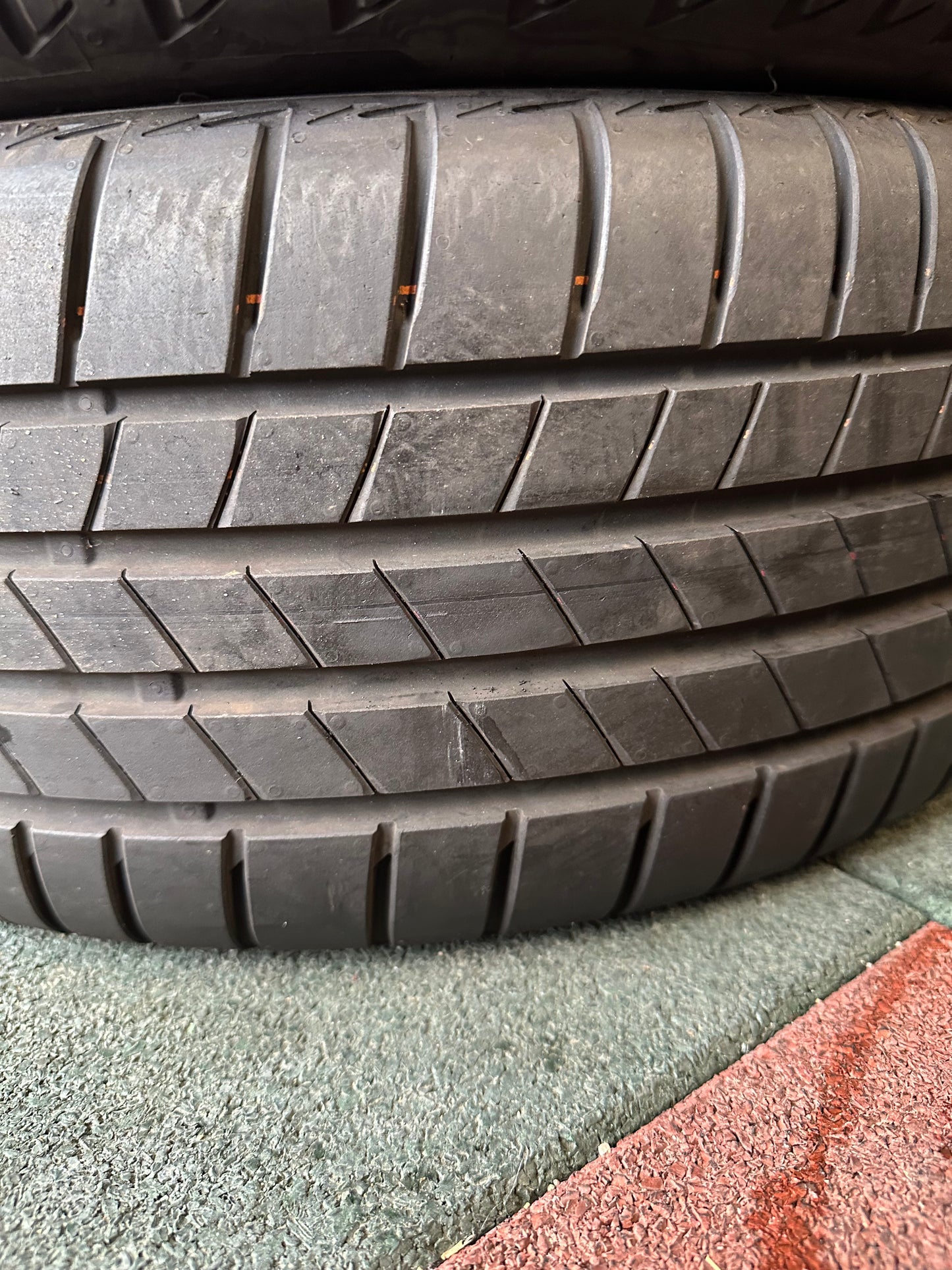 Оригинал Като Нови VW Volkswagen Caddy 5 2K7 18 Zoll Фолксваген Кади 5 18 цола Алуминиеви джанти летен комплект летни гуми