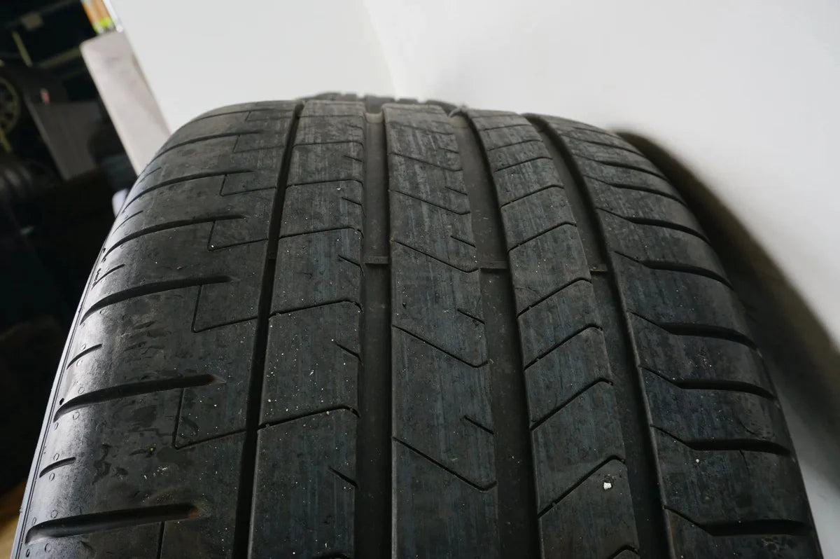 BMW M5 M8 F90 F91 М812 19 Zoll Бмв М5 М8 Ф90 Ф91 Алуминиеви джанти летен комплект летни гуми