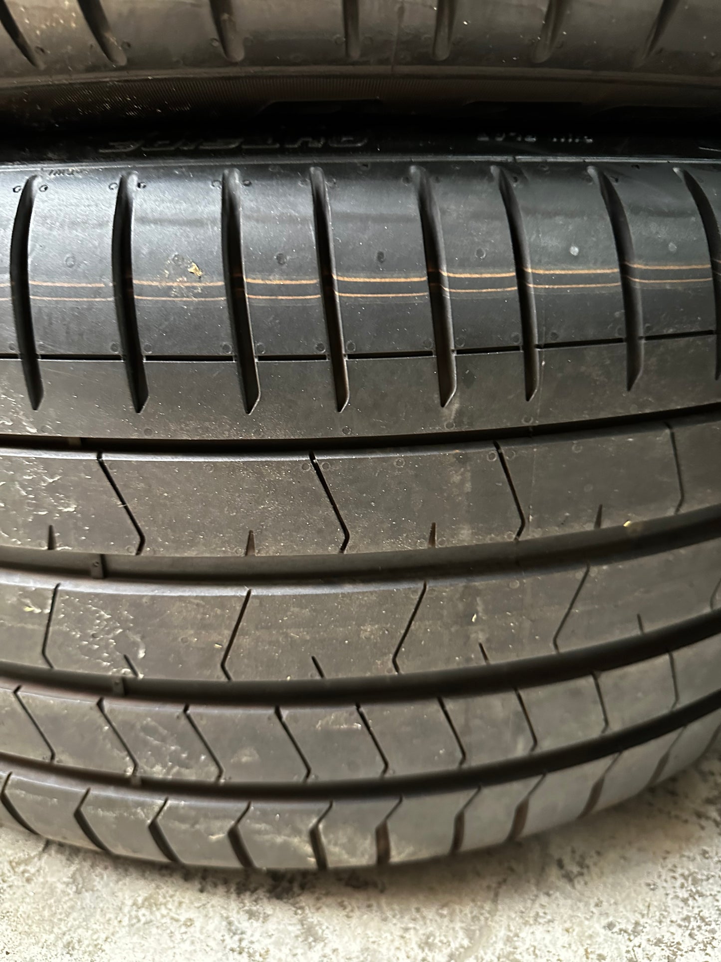 Оригинални BMW X5 X6 G05 G06 21 Zoll 744 Бмв X5 X6 G05 G06 21 цола летен комплект летни гуми 5x112
