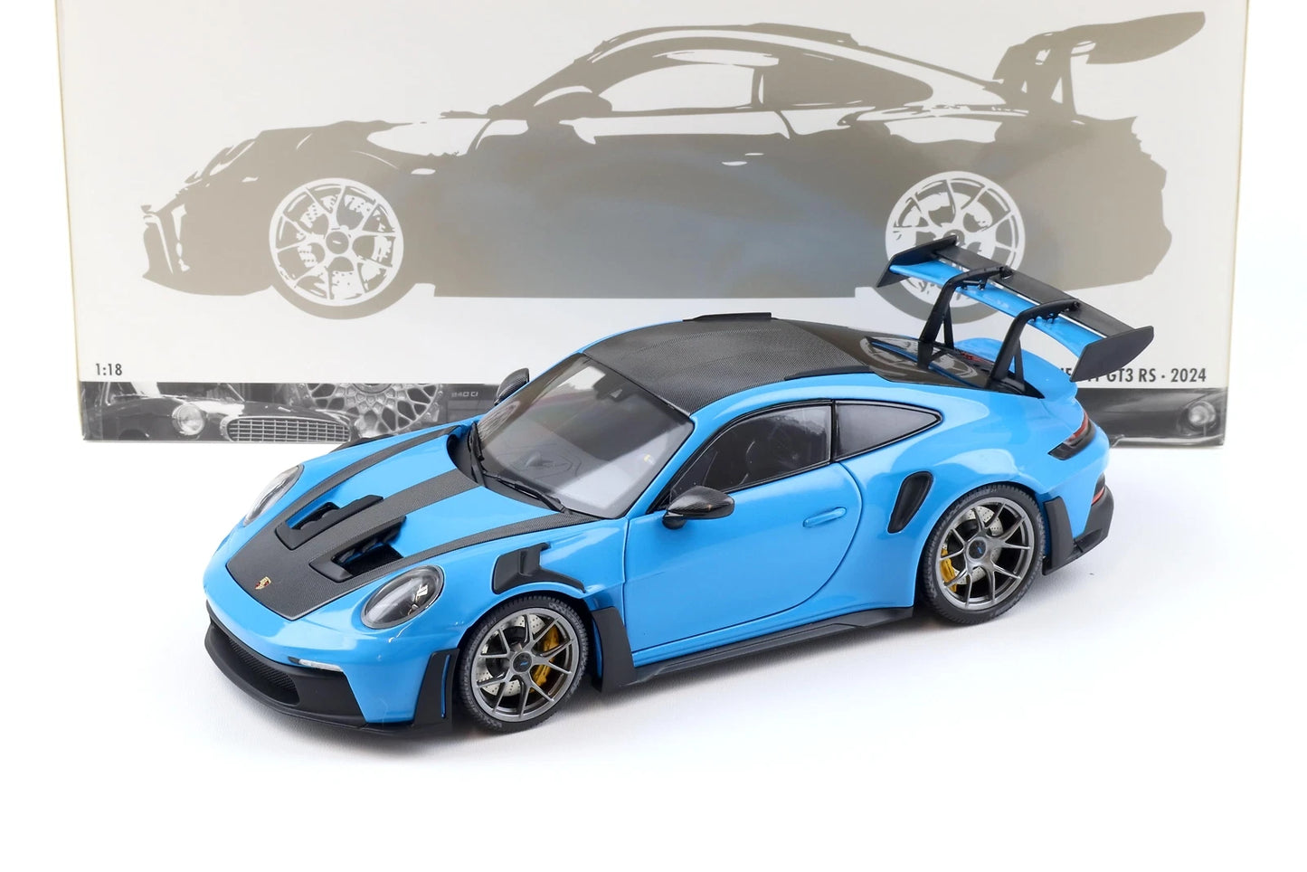 Porsche 911 992 GT3 RS Weissach blue 2024 Limited 200pcs 1:18 Minichamps 110062022 Порше 911 ГТ3 РС Лимитирана отваряема