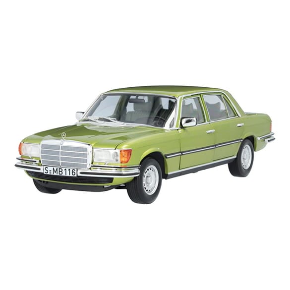 Mercedes Benz 450SEL green 1:18 NOREV B66040683 Мерцедес Бенц 450СЕЛ зелен отваряем