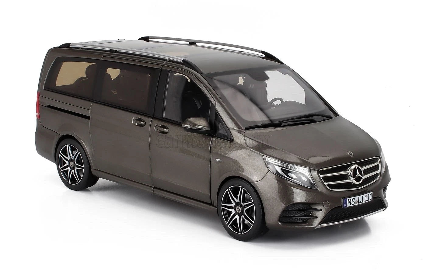 Mercedes Benz V Klasse W447 AMG Line braun 2018 1:18 NOREV 183873 Мерцедес Бенц В Класа АМГ отваряем кафяв
