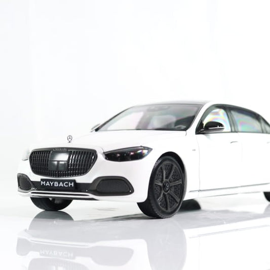 Mercedes Benz S Klasse Maybach W223 white Limited 2000 1:18 NOREV B66960666 Мерцедес Бенц С Класа Майбах бял отваряем Лимитирана