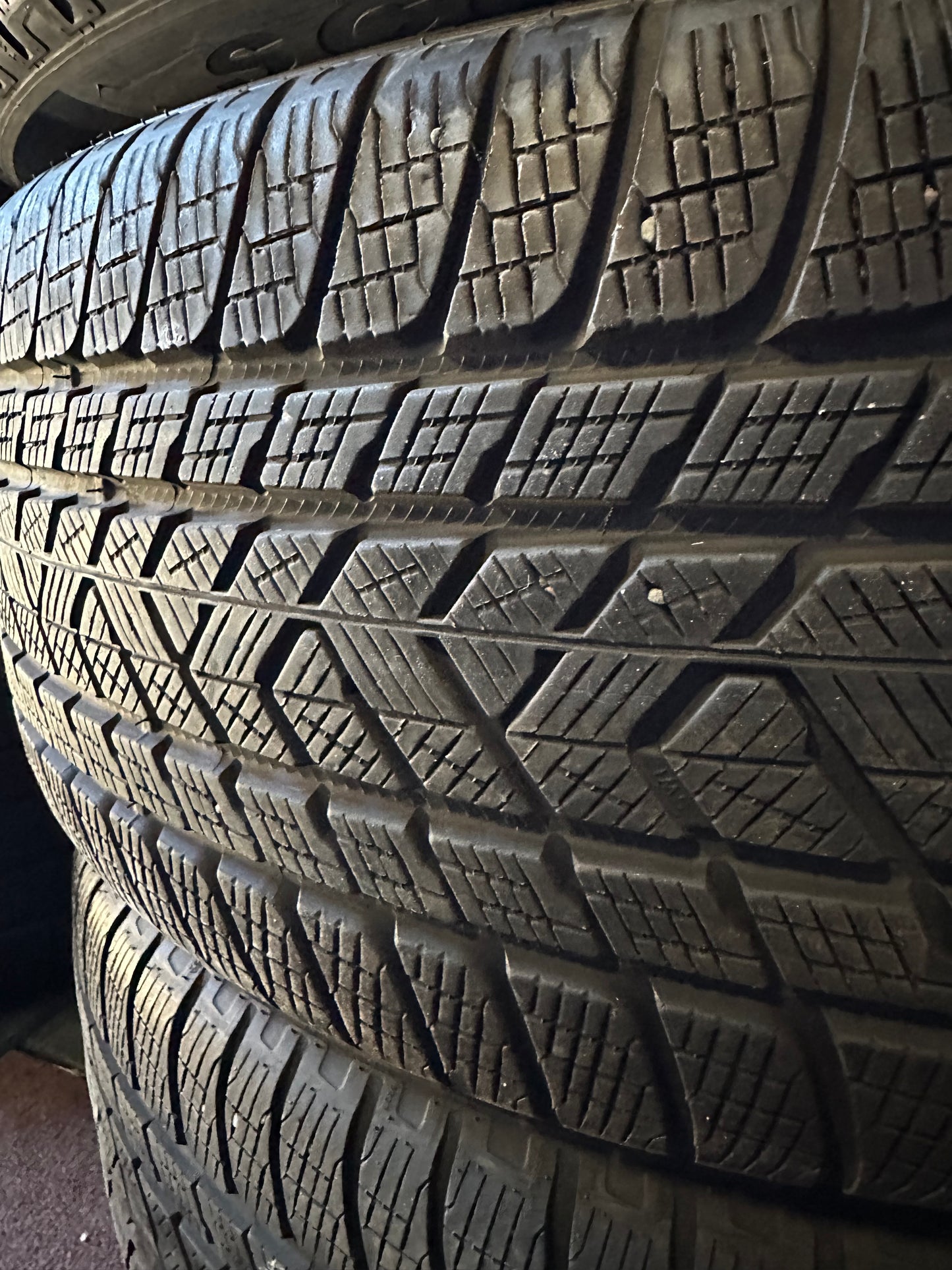 Оригинал Mercedes GLS X167 W167 22 Zoll Мерцедес ГЛС X167 W167 22 цола джанти зимен комплект зимни гуми