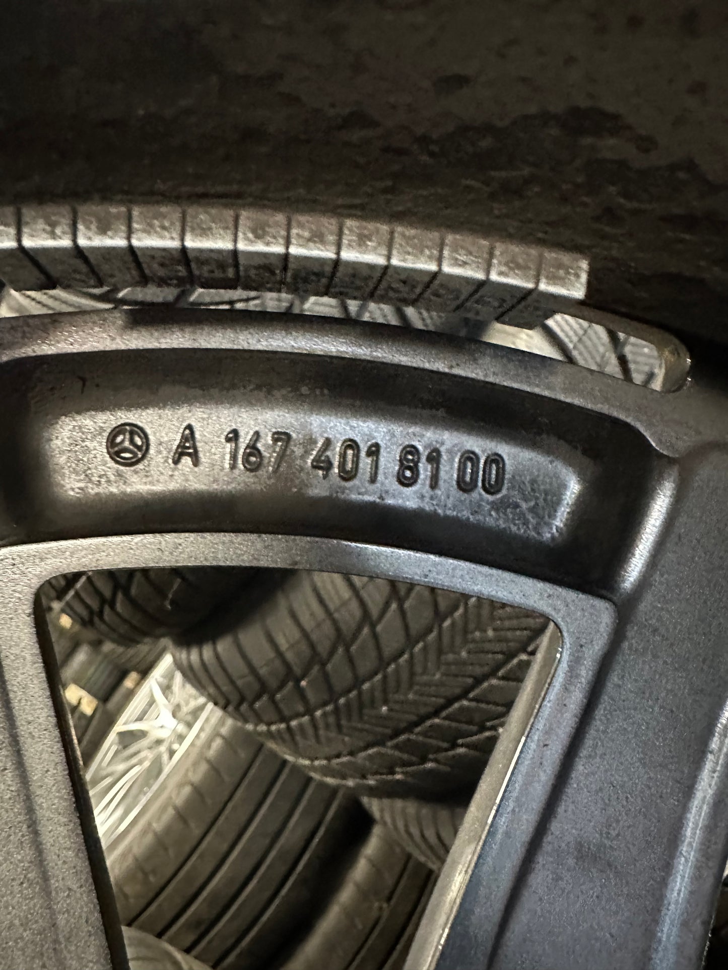 Оригинал Mercedes GLS63 AMG X167 W167 21 Zoll Мерцедес ГЛС63 АМГ X167 W167 21 цола джанти зимен комплект зимни гуми