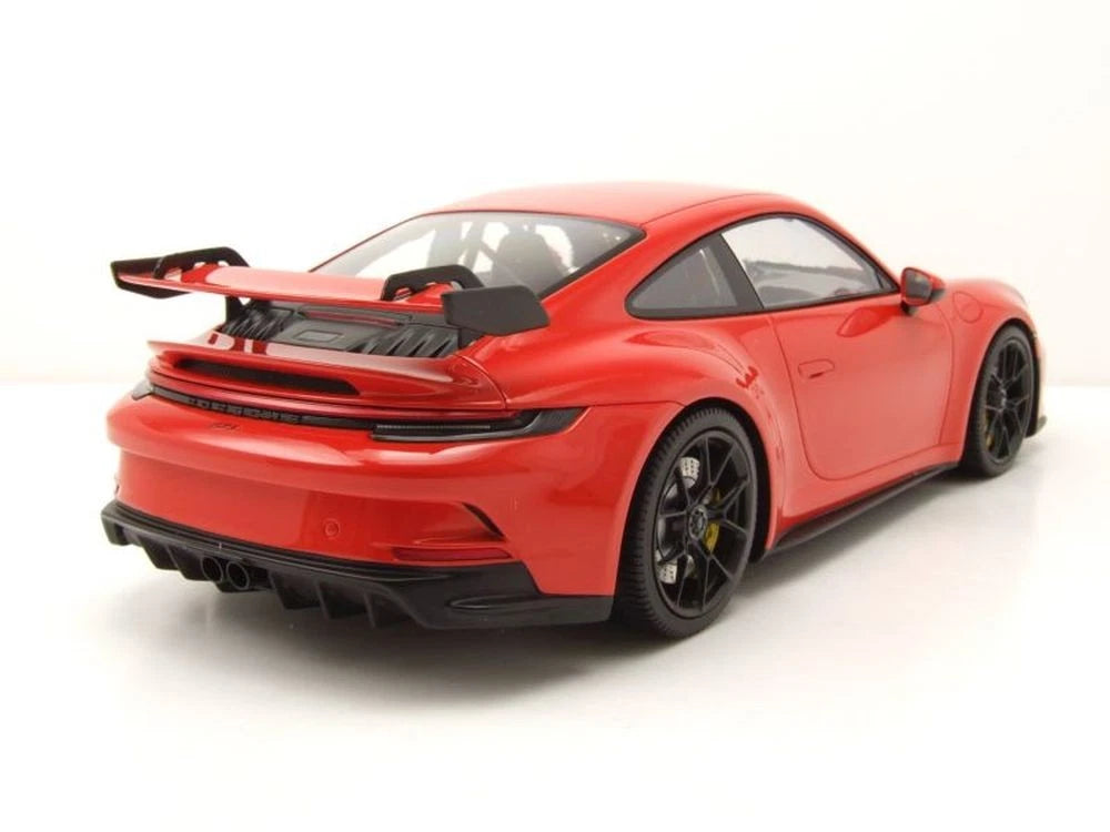 PORSCHE 911 992 GT3 2021 orange 1:18 Minichamps 117069000 Порше 911 992 ГТ3 оранжев