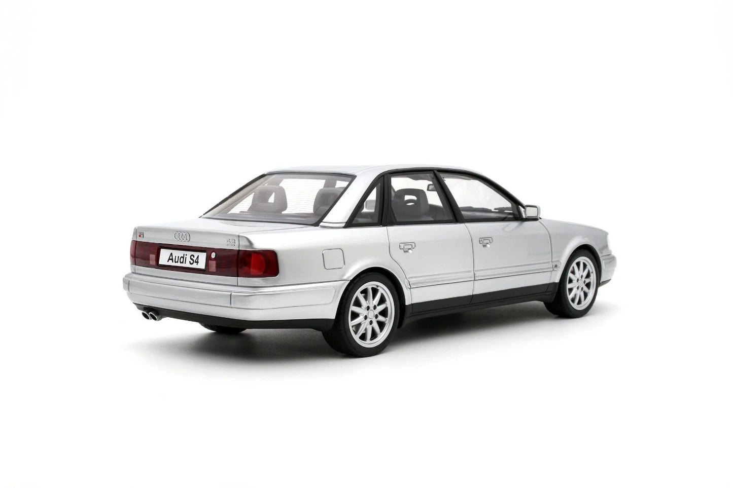 Audi S4 C4 4.2 V8 Limousine silver Limitiert 1:18 OTTO OT464 Ауди С4 Ц4 сив седан Лимитирана