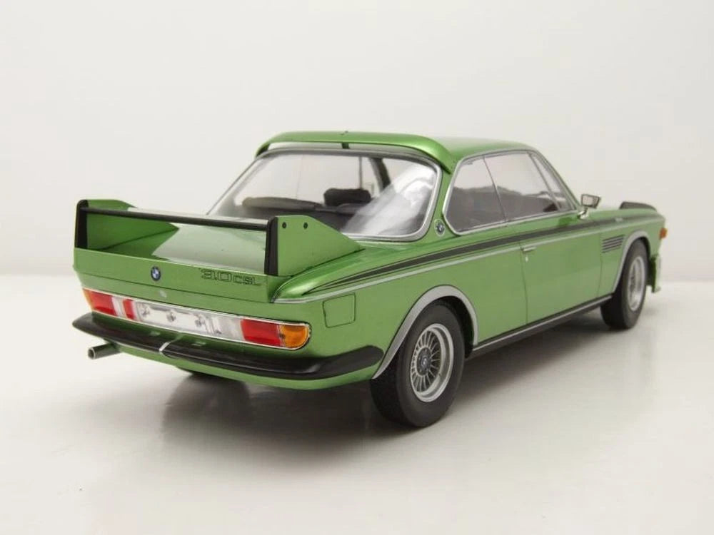 BMW 3.0 CSL Coupe 1973 green Limited 450pcs 1:18 Minichamps 155028132 Бмв Лимитирана