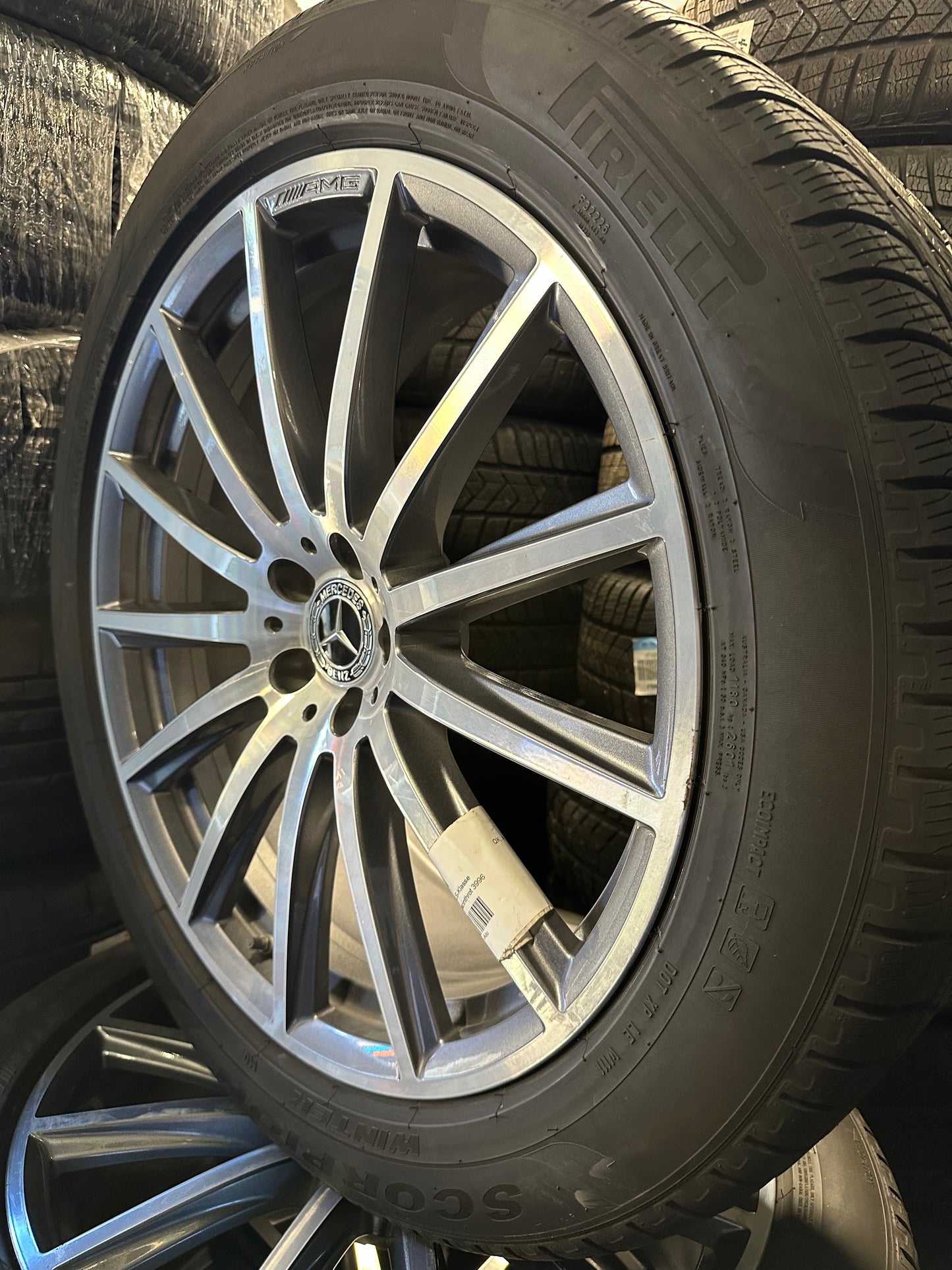 Оригинал Mercedes GLS X167 W167 22 Zoll Мерцедес ГЛС X167 W167 22 цола джанти зимен комплект зимни гуми