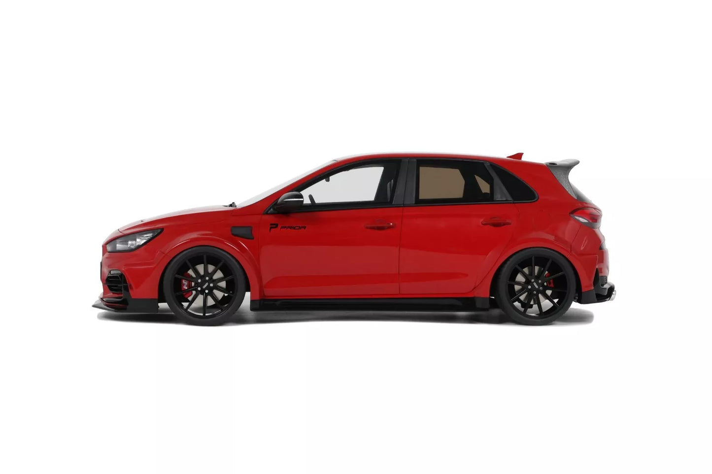 Hyundai i30 N Prior Design red Limitiert 1:18 OTTO OT1112 Хюндай и30 Н Лимитирана червена