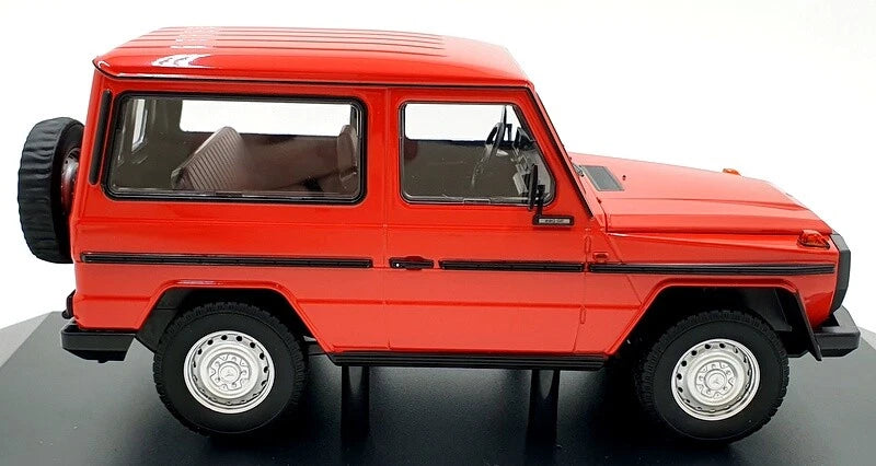 Mercedes Benz G Klasse W460 red Limited 504pcs 1:18 Minichamps 155038002 Мерцедес Бенц Г Класа червен