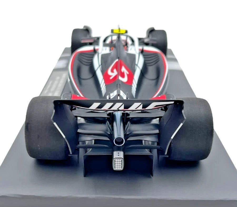 Ferrari Moneygram HAAS F1 Team VF-23 Nico Huelkenberg 2023 Limited 316pcs 1:18 Minichamps 117230127 Формула 1 Хаас Лимитирана