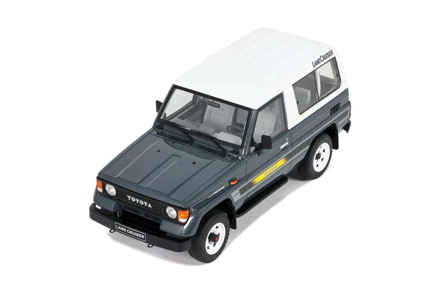 Toyota Land Cruiser LJ73 grey Limited 1:18 Ottomobile OT437 Тойота Ланд Крузер Лимитирана