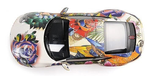 Porsche 911 Carrera 4S flower design Limited 500pcs 1:18 Minichamps 155067329 Порше 911 Карера 4С Лимитирана
