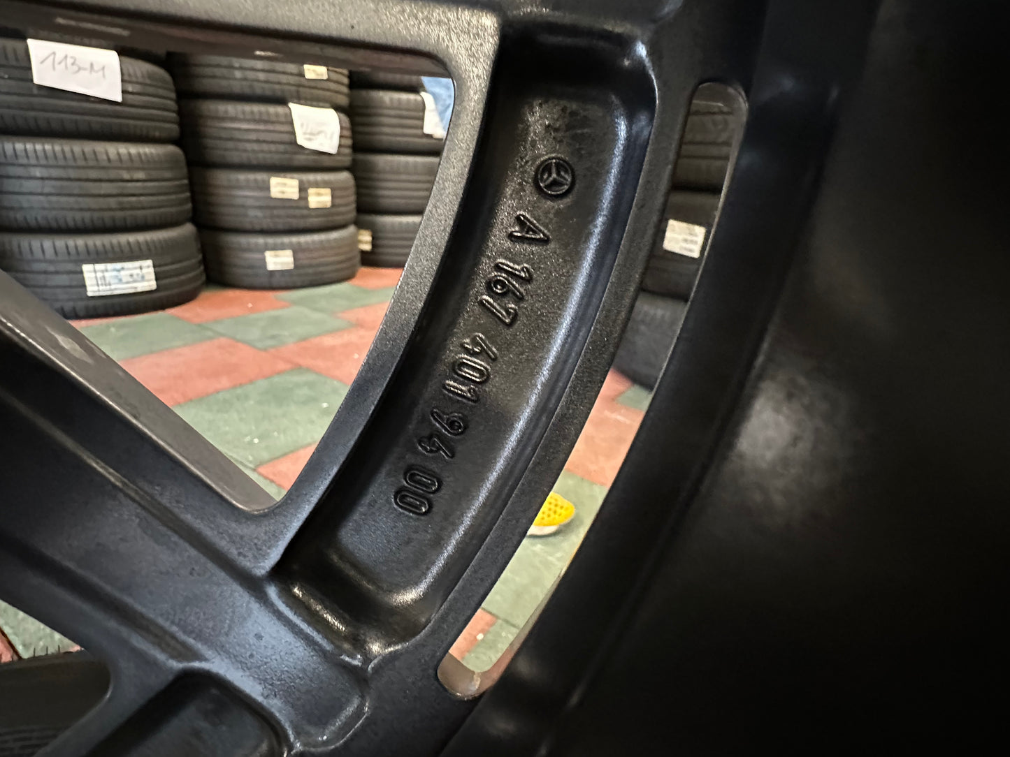 Оригинал Mercedes GLS63 AMG X167 W167 21 Zoll Мерцедес ГЛС63 АМГ X167 W167 21 цола джанти зимен комплект зимни гуми