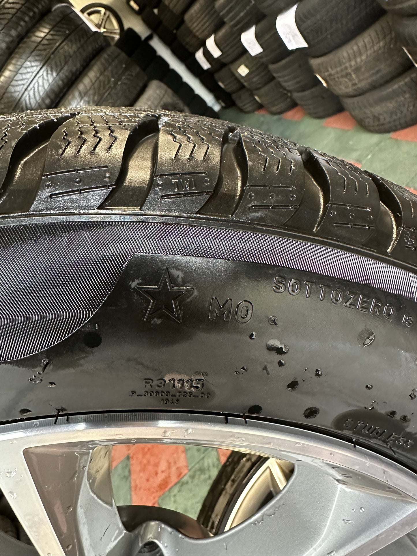 BMW 5er G30 G31 17 Zoll Бмв 5-та серия 17 цола Алуминиеви джанти зимен комплект зимни гуми