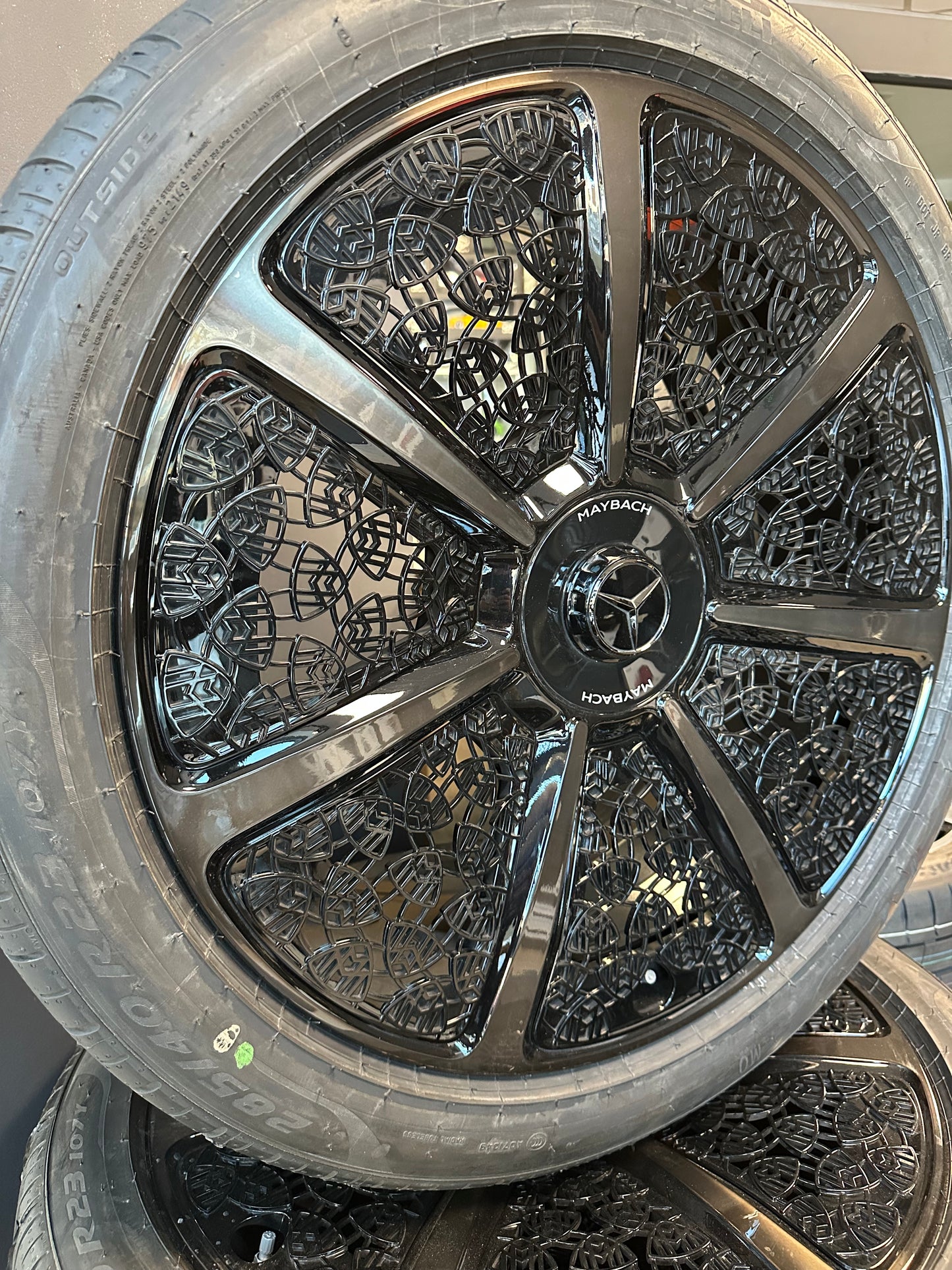 Оригинал Като Нови Mercedes GLS Maybach X167 W167 23 Zoll Мерцедес ГЛС Майбах X167 W167 23 цола джанти летен комплект летни гуми