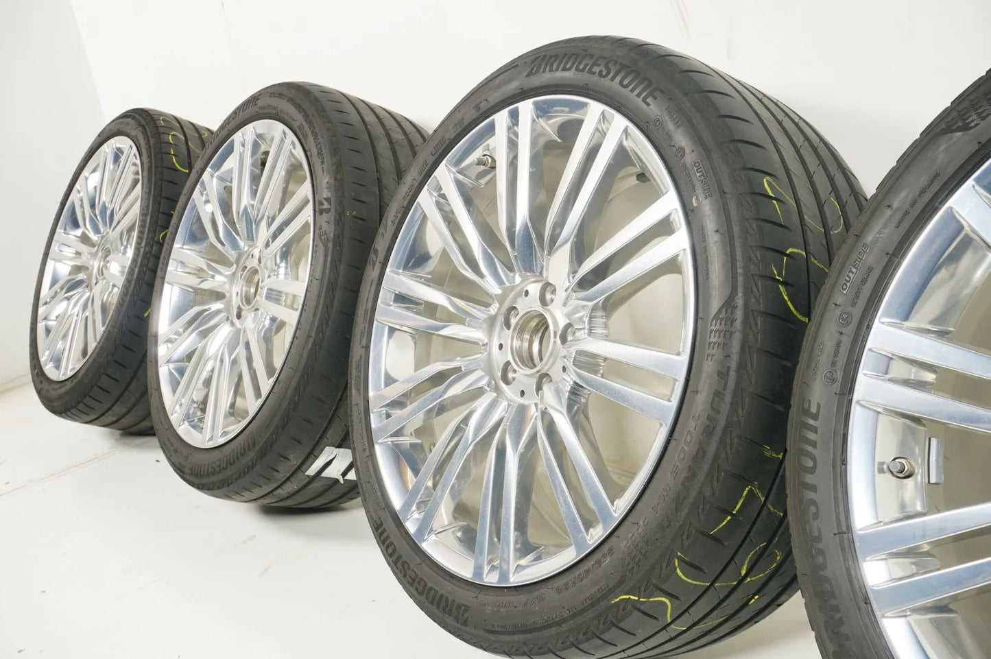 Original Mercedes S-Klasse W223 V223 TOP 20 Zoll Chrom Alufelgen Sommerreifen