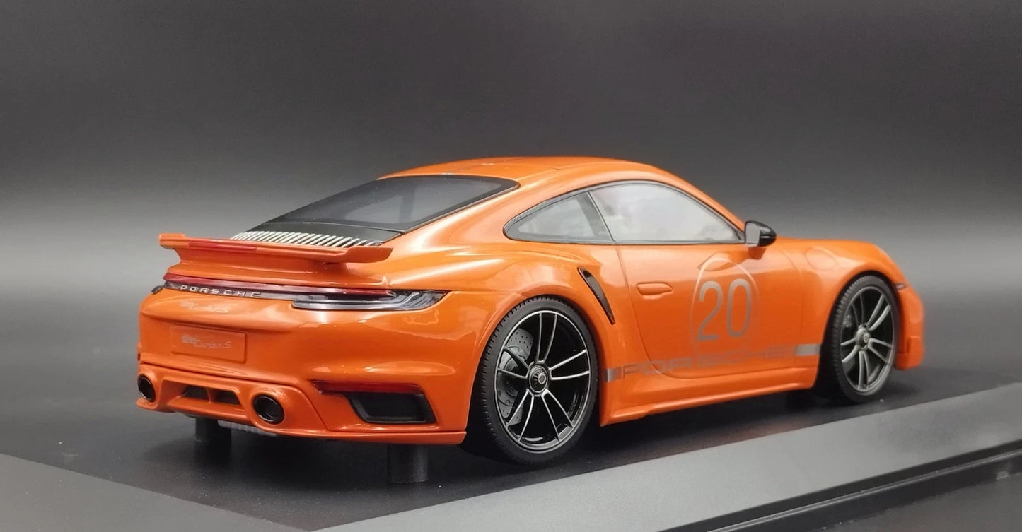 Porsche 911 992 Turbo S orange Limited 504pcs 1:18 Minichamps 155069171 Порше 911 Турбо С оранжев Лимитирана