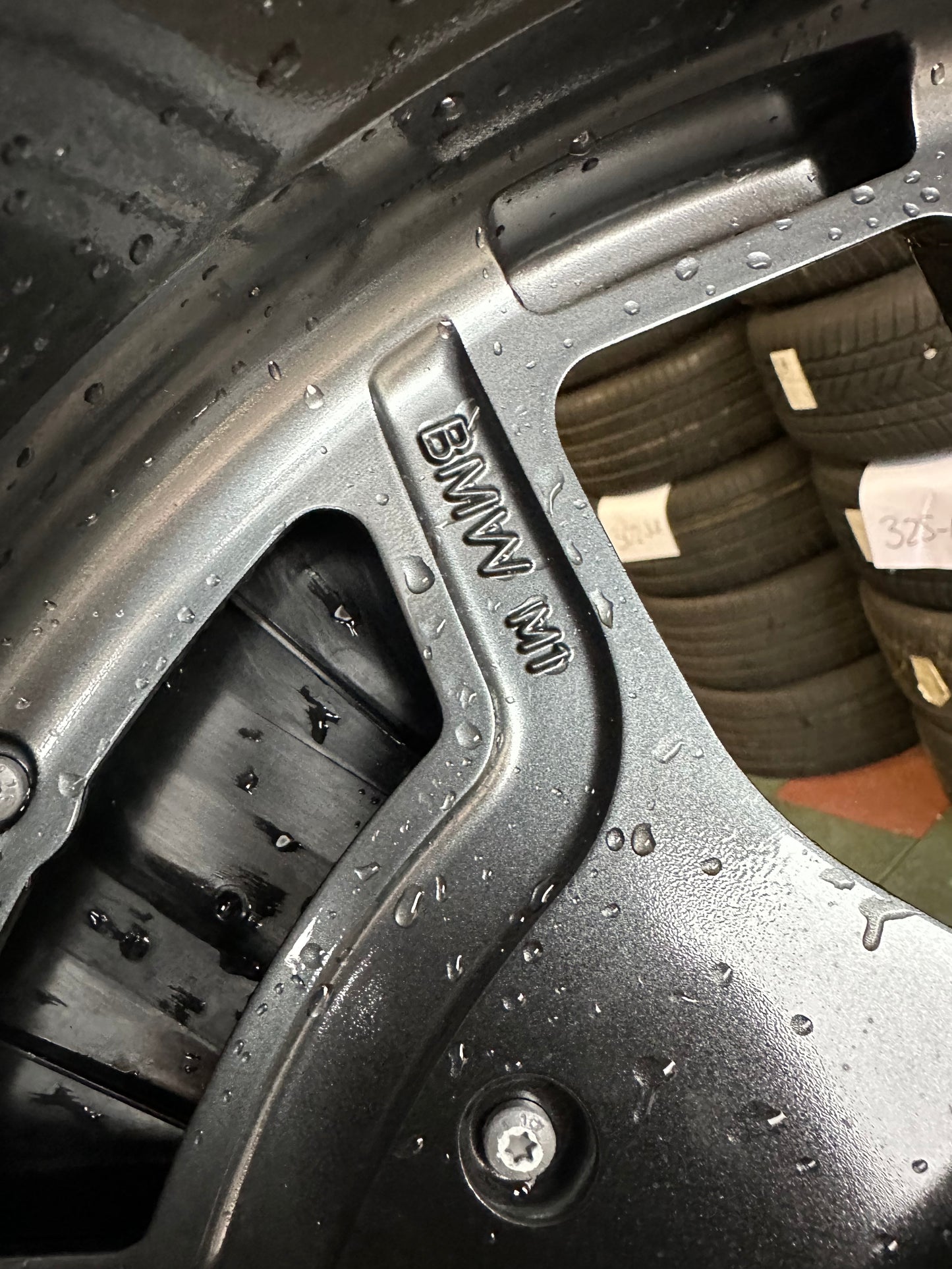 Като Нови Оригинални BMW iX20 i20 21 Zoll 1011 Бмв 21 цола джанти 1011 летен комплект летни гуми