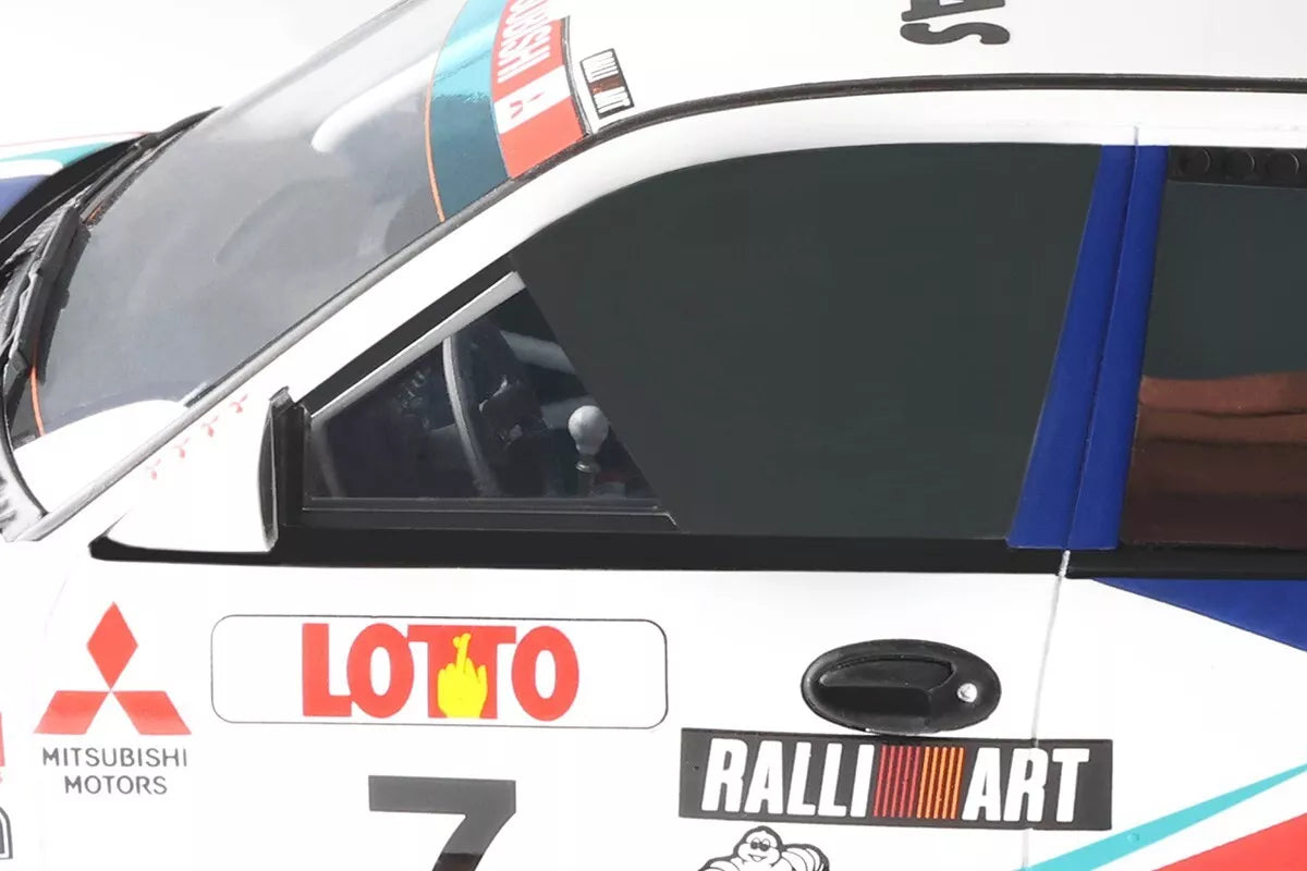 Mitsubishi Lancer EVO3 Makinen Australia Rally Limitiert  1:18 OTTO OT475 Митсубиши Лансер Ево 3 Рали Макинен Лимитирана