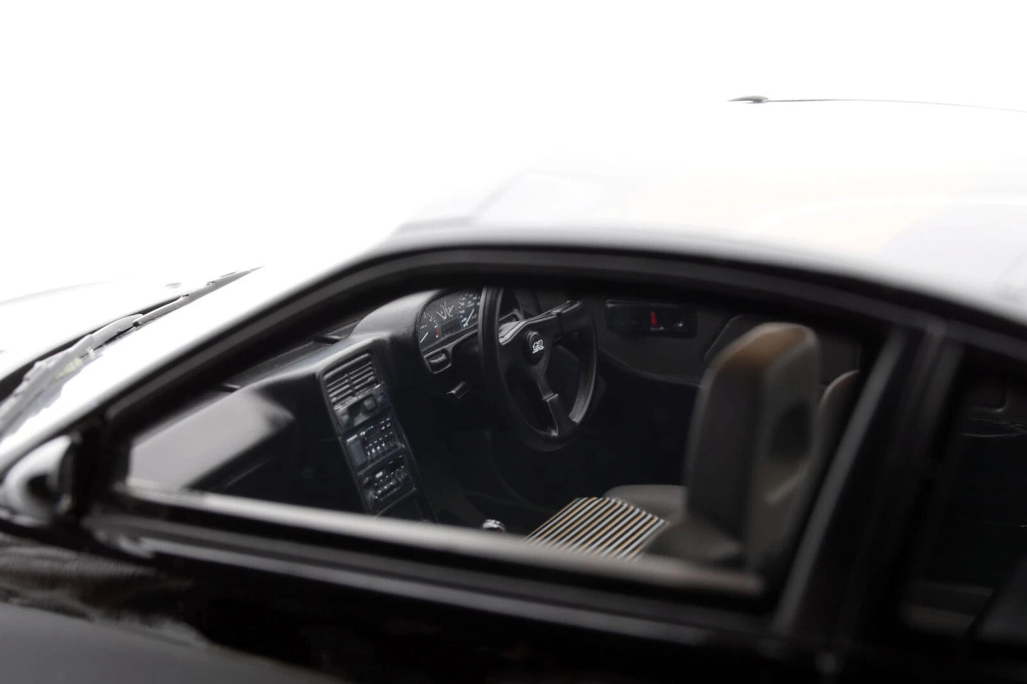 Honda Civic CR-X Mugen black 1989 Limitiert 1:18 OTTO OT1015 Хонда Сивик ЦР черен Лимитирана