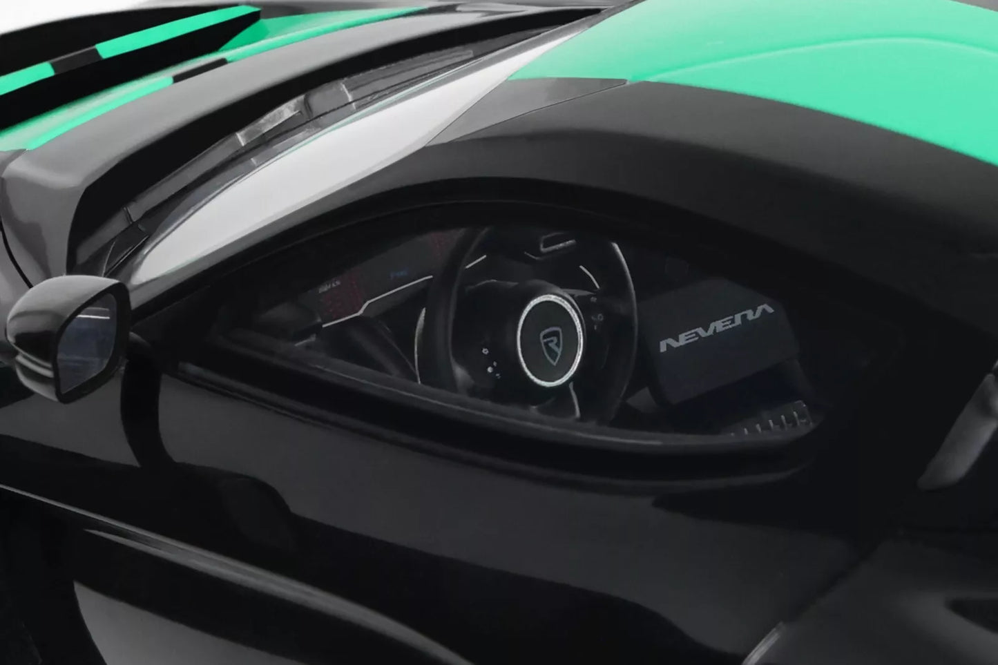 Rimac Nevera Record Limited black/green 1:18 GT Spirit GT916 Римак Невера Лимитирана зелен/черен Koenigsegg