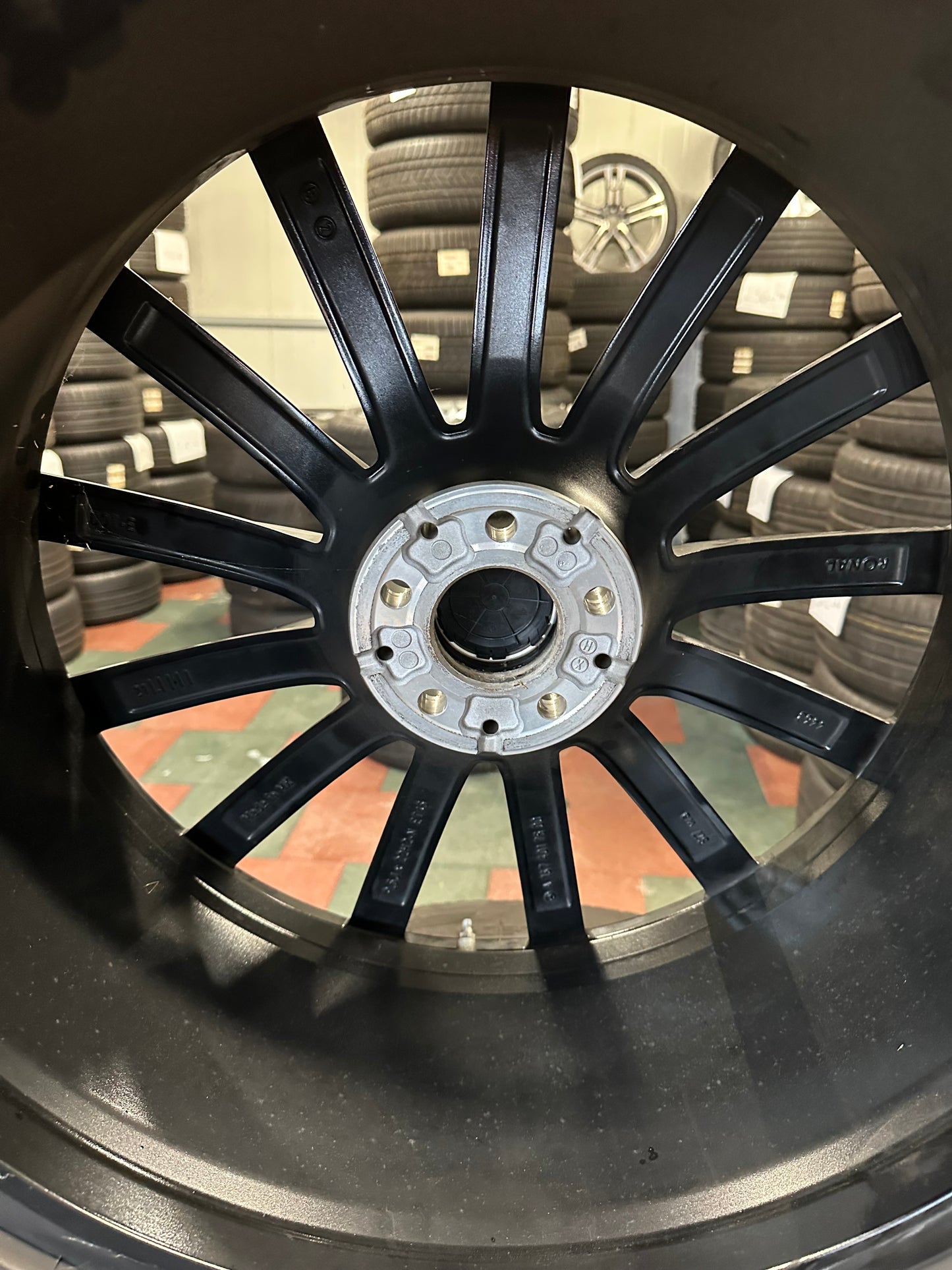 Оригинал Mercedes GLS X167 W167 22 Zoll Мерцедес ГЛС X167 W167 22 цола джанти зимен комплект зимни гуми