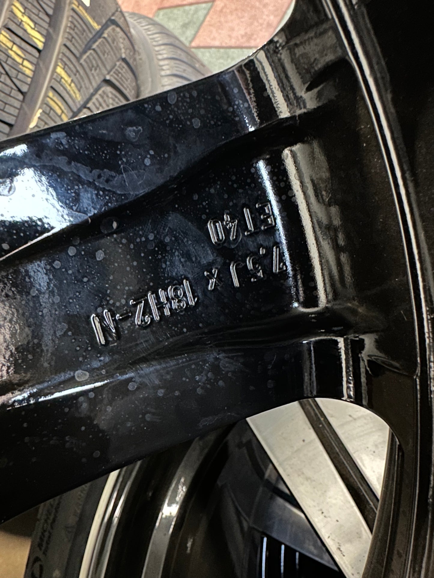 Оригинал Като Нови Mercedes C klasse W206 18 Zoll Мерцедес Ц класа W206 18 цола зимен комплект зимни гуми