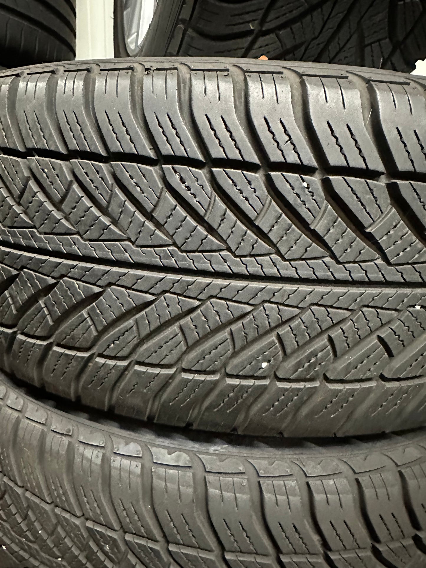 BMW 5er G30 G31 18 Zoll Бмв 5-та серия 18 цола Алуминиеви джанти зимен комплект зимни гуми