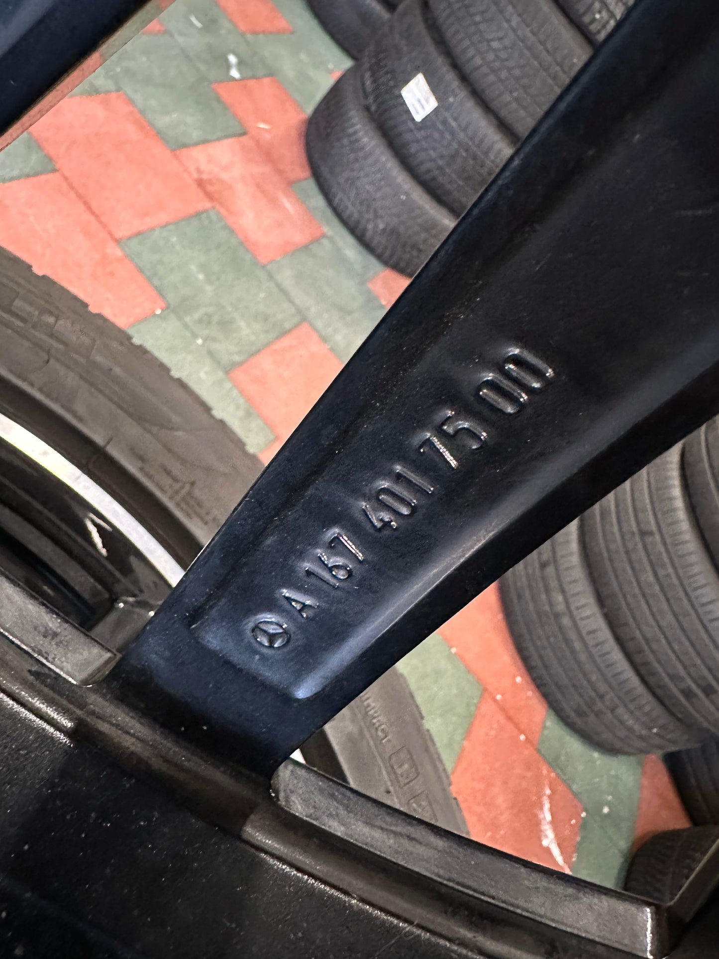 Оригинал Mercedes GLS X167 W167 22 Zoll Мерцедес ГЛС X167 W167 22 цола джанти зимен комплект зимни гуми