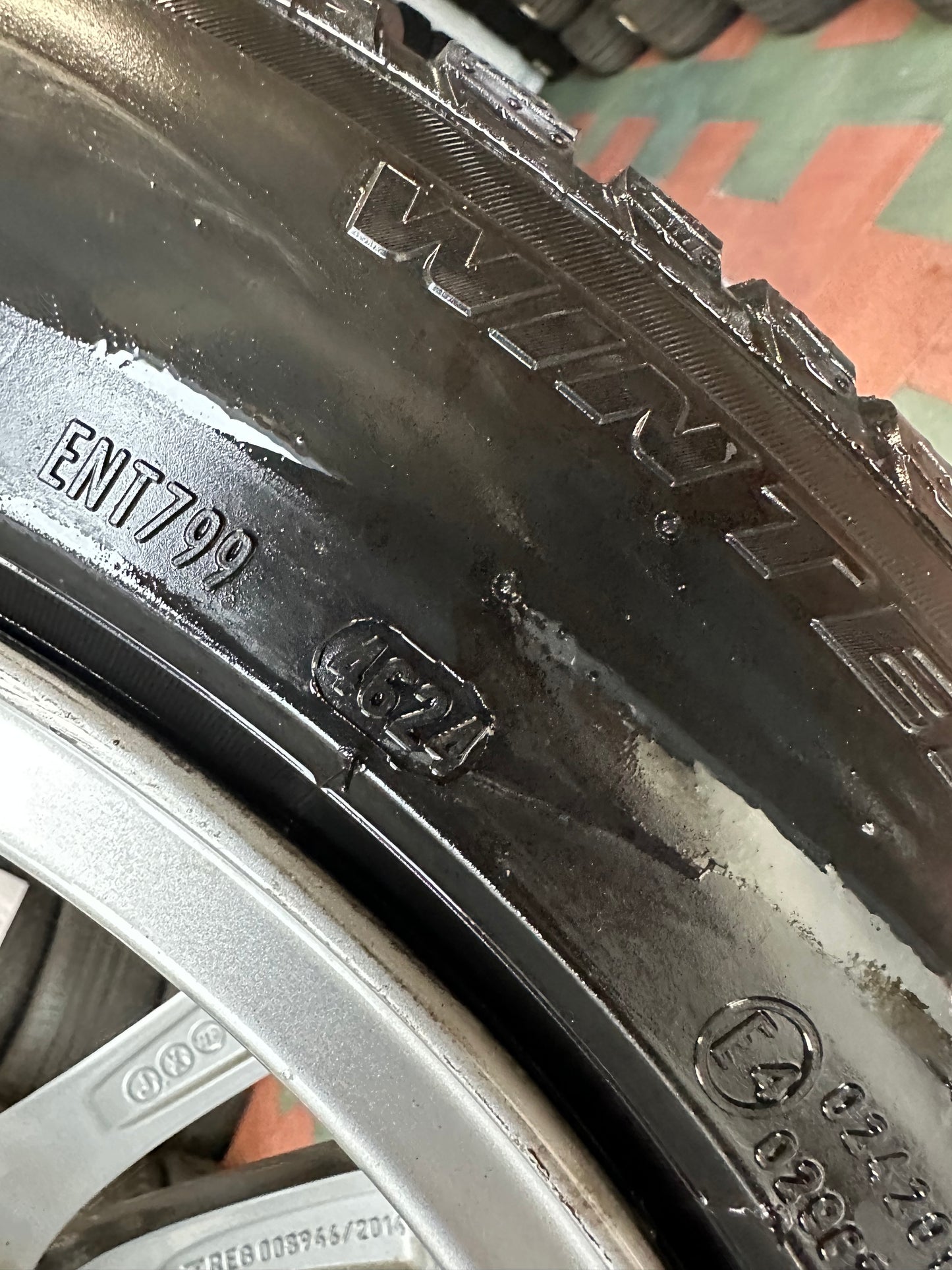 BMW 5er G30 G31 17 Zoll Бмв 5-та серия 17 цола Алуминиеви джанти зимен комплект зимни гуми