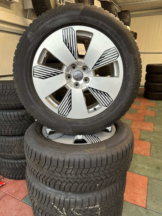 Оригинал Audi Q7 4M Etron E-Tron 4KE 19 Zoll Ауди Q7 Етрон Е-Трон 4М 4КЕ Алуминиеви джанти 19 цола зимен комплект зимни гуми