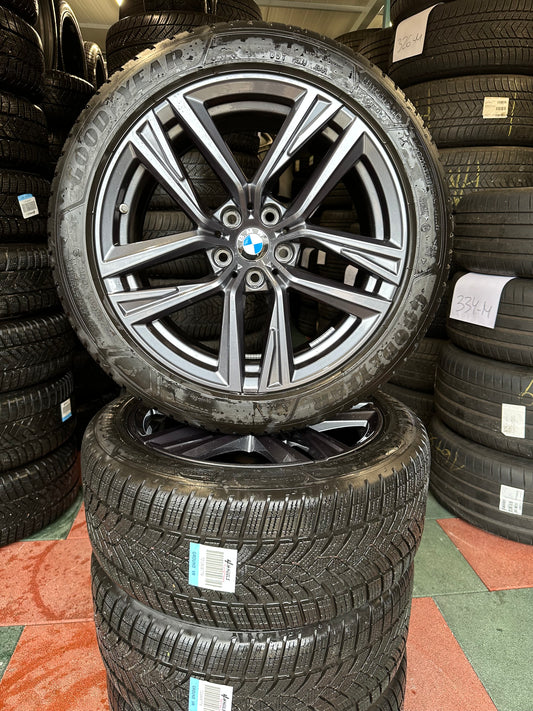 Оригинал BMW 4er i4 G26 18 Zoll Бмв и4 Г26 18 цола зимен комплект зимни гуми