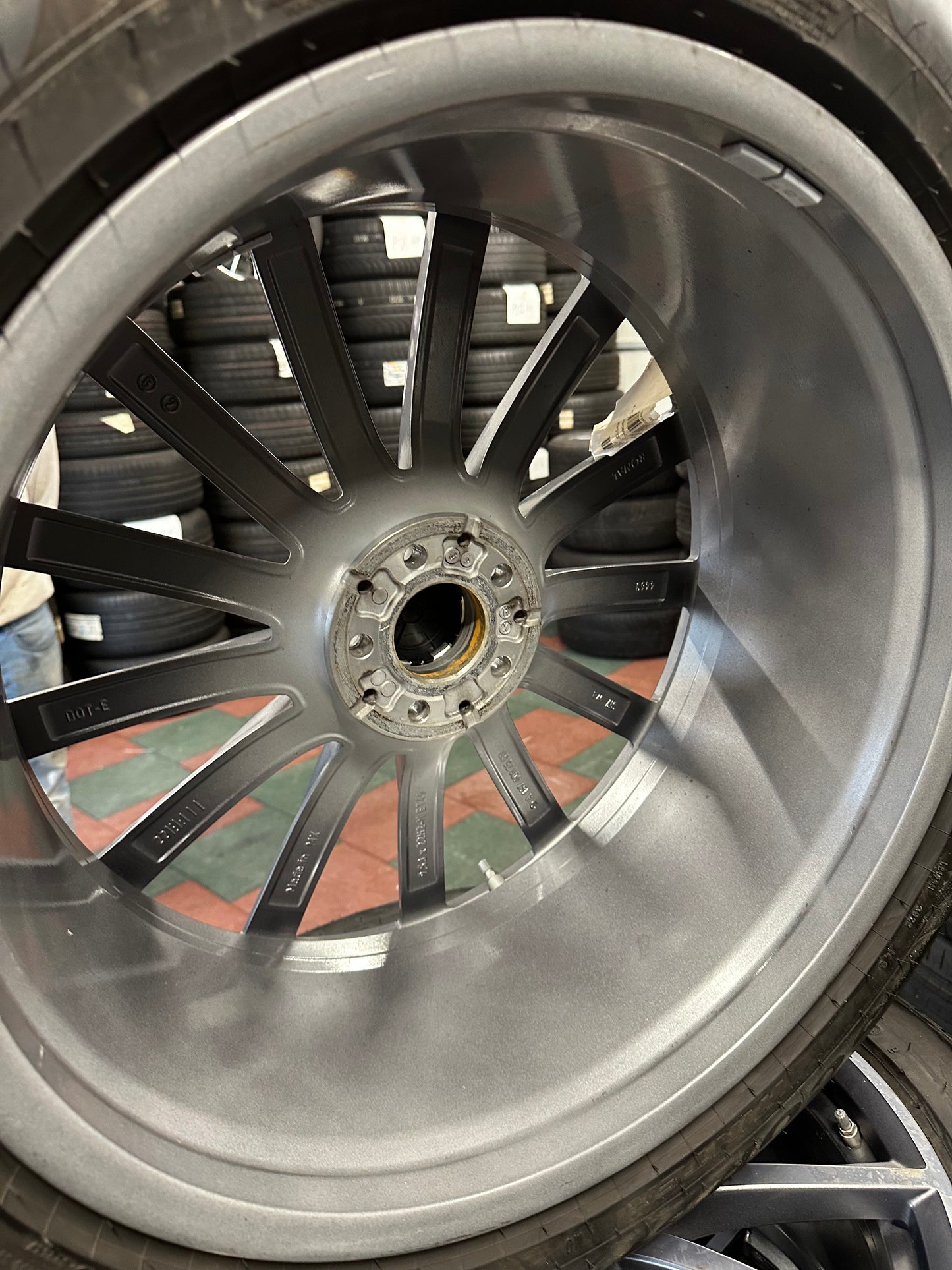 Оригинал Mercedes GLS X167 W167 22 Zoll Мерцедес ГЛС X167 W167 22 цола джанти зимен комплект зимни гуми