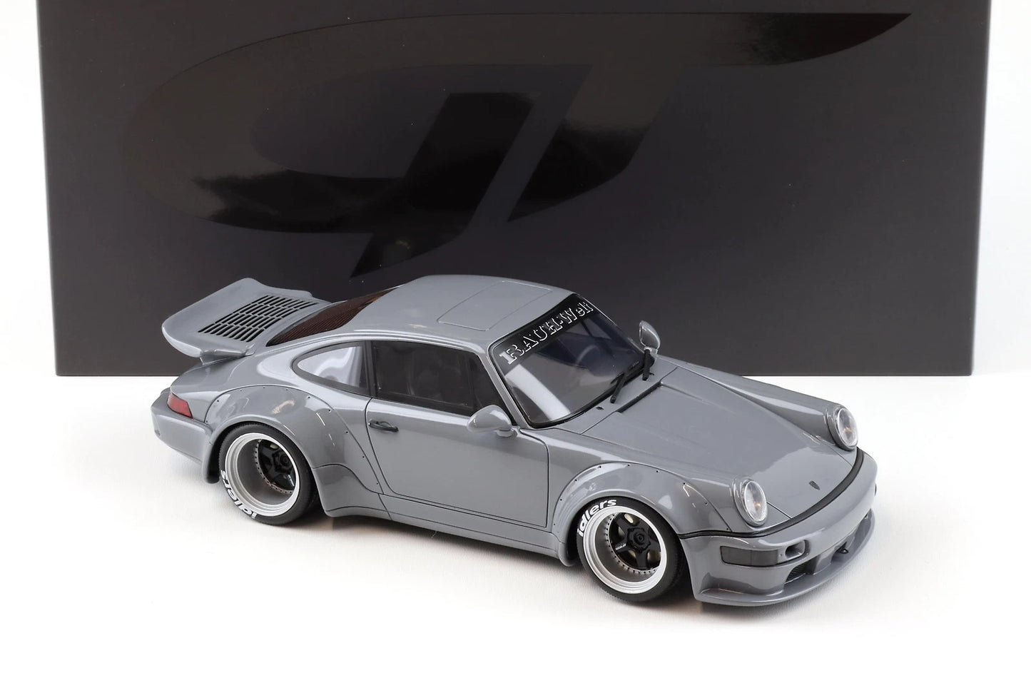 Porsche 911 RWB Bodykit Jonsibal Limitiert grey 1:18 GT Spirit GT477 Порше сив Лимитирана