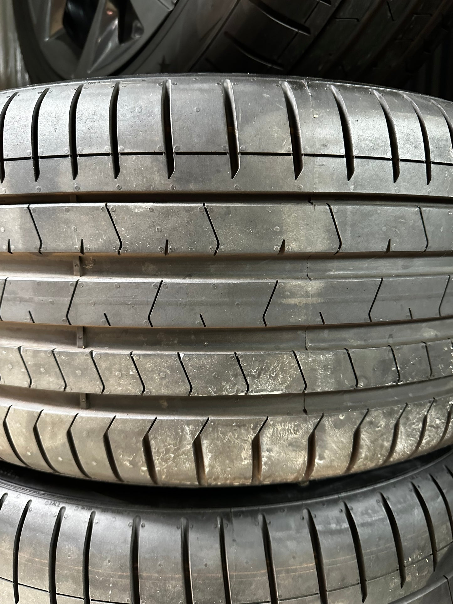 Оригинални BMW X5 X6 G05 G06 21 Zoll 744 Бмв X5 X6 G05 G06 21 цола летен комплект летни гуми 5x112