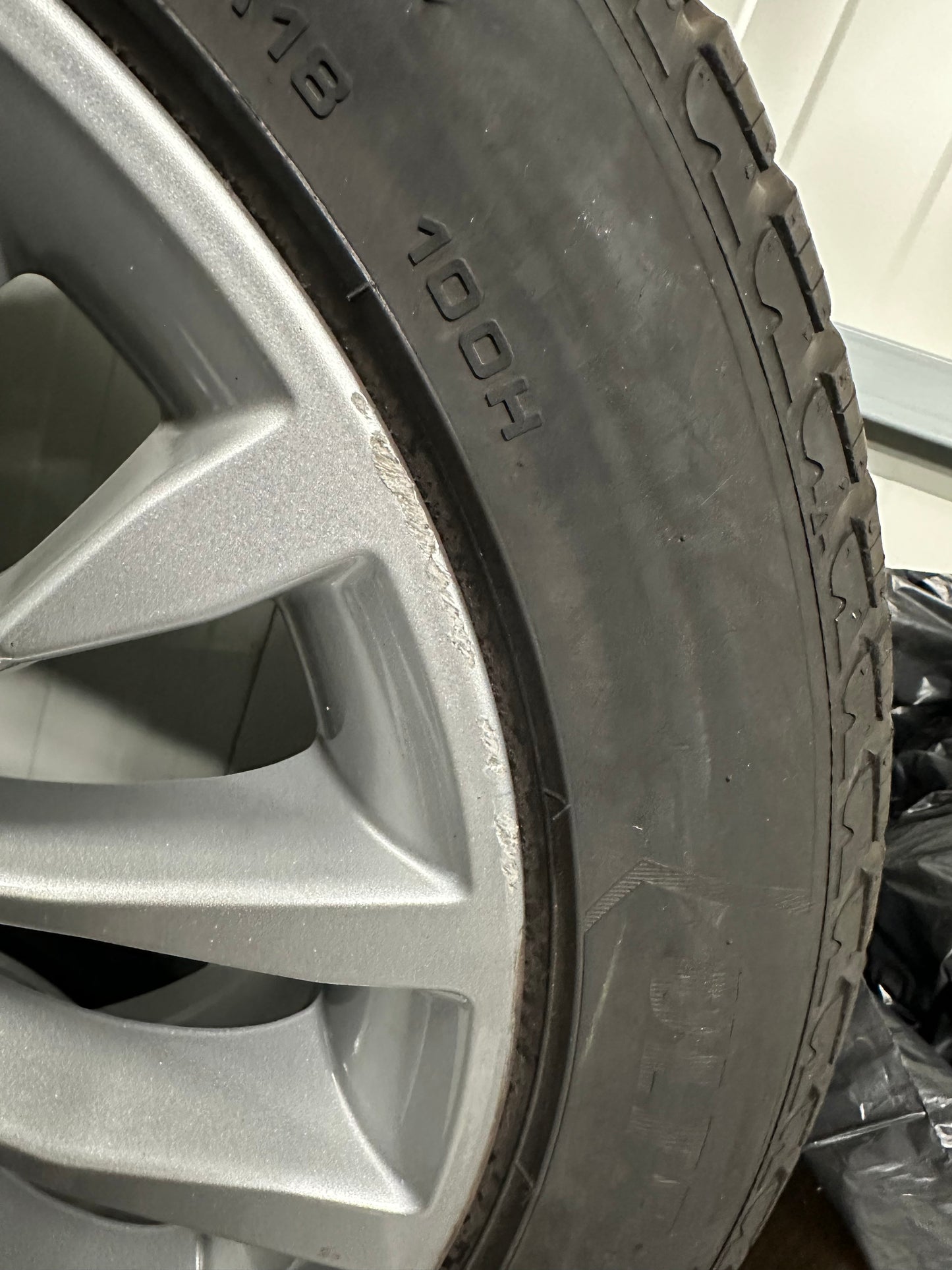 BMW 5er G30 G31 18 Zoll Бмв 5-та серия 18 цола Алуминиеви джанти зимен комплект зимни гуми