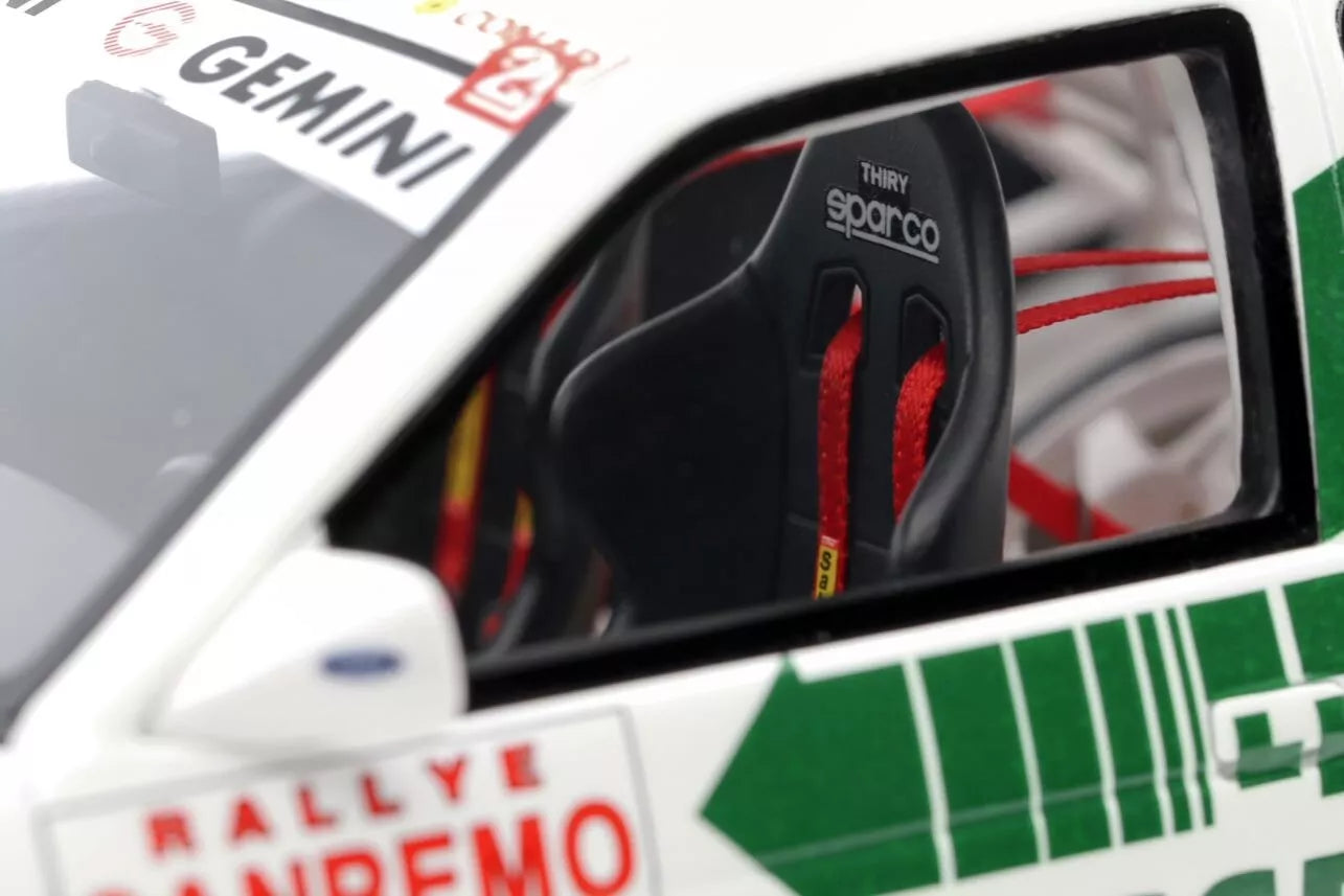 Ford Escort RS Cosworth Thiry Rally San Remo white 1:18 Ottomobile OT1038 Форд Ескорт Рали бял