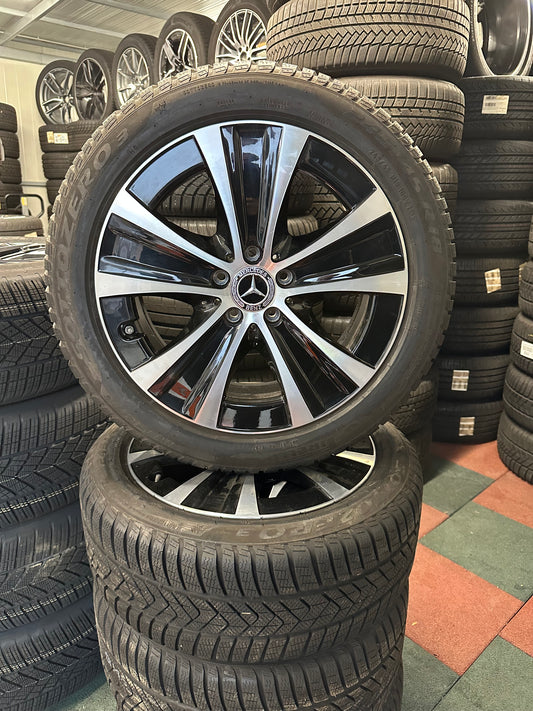 Като Нови Mercedes E Klasse Hybrid W213 18 Zoll Мерцедес E класа Хибрид W213 W238 18 цола зимен комплект зимни гуми