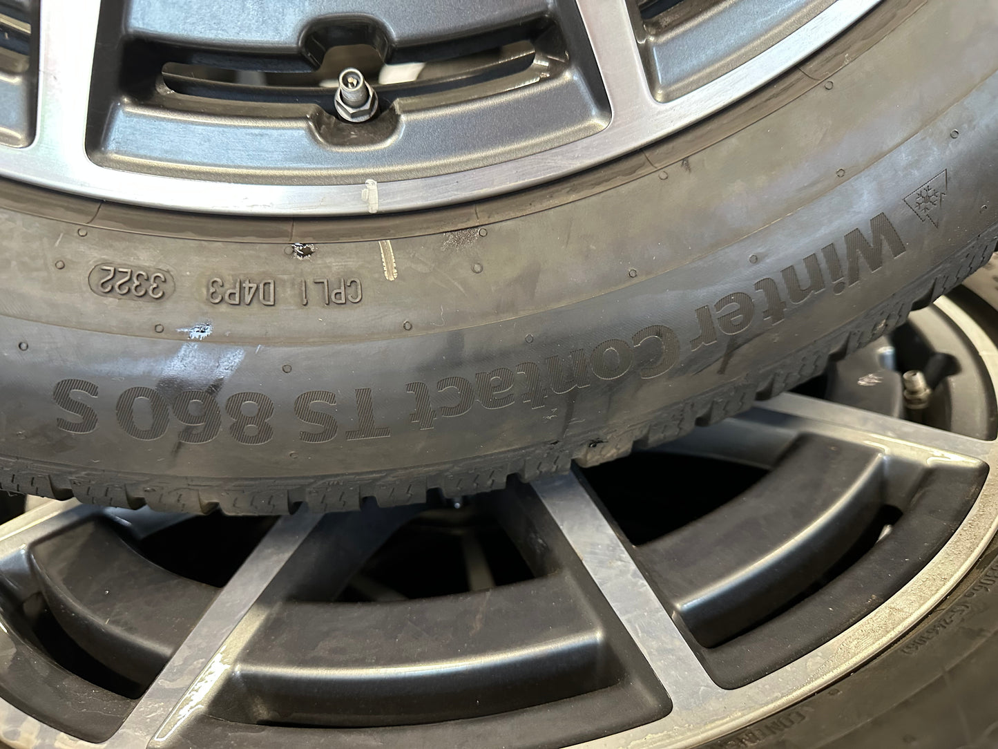 Оригинал Mercedes GLS63 AMG X167 W167 21 Zoll Мерцедес ГЛС63 АМГ X167 W167 21 цола джанти зимен комплект зимни гуми